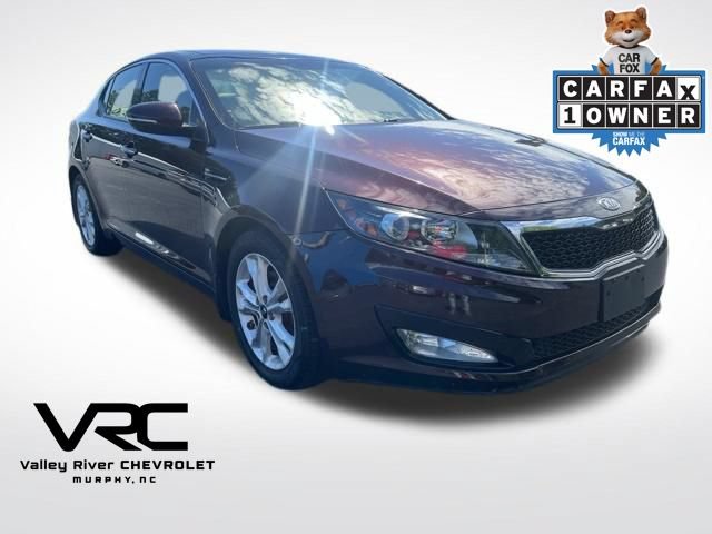 2011 Kia Optima EX AT's photo