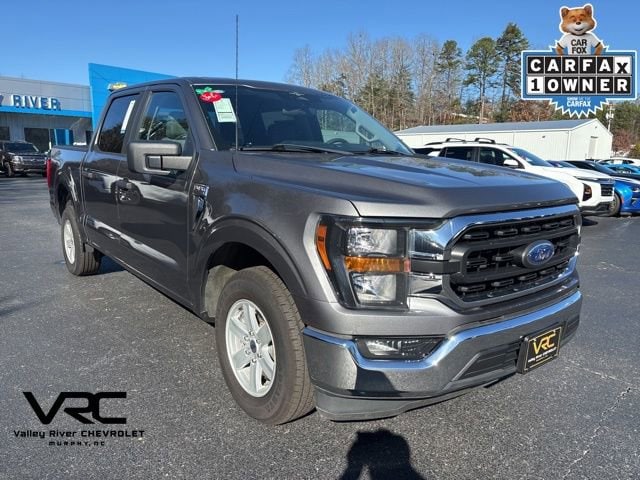 2023 Ford F-150 XL's photo