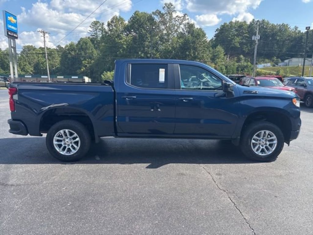 Used 2022 Chevrolet Silverado 1500 RST Truck