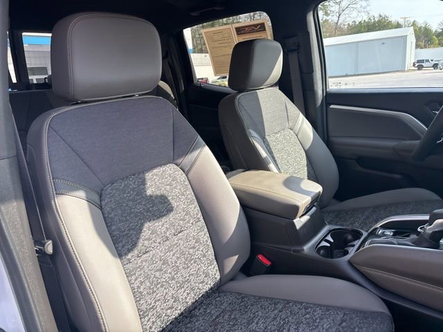 2024 Chevrolet Colorado ZR2 - Photo 32