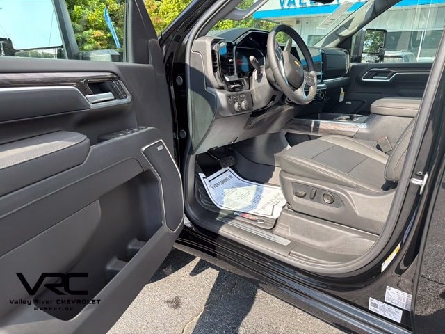 2026 Chevrolet Silverado 2500 HD LTZ - Photo 10