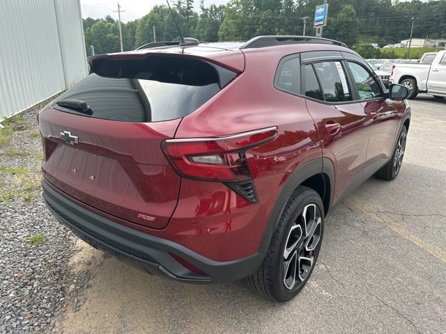 2024 Chevrolet Trax photo 3
