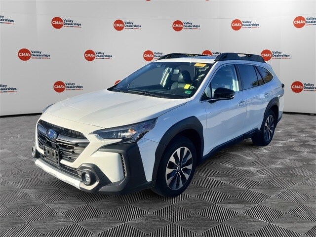 2023 Subaru Outback Limited XT photo 3