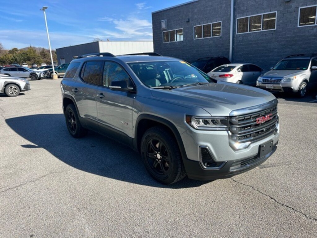 Used 2023 GMC Acadia AT4 SUV