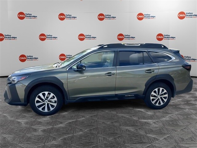 2025 Subaru Outback Premium photo 4
