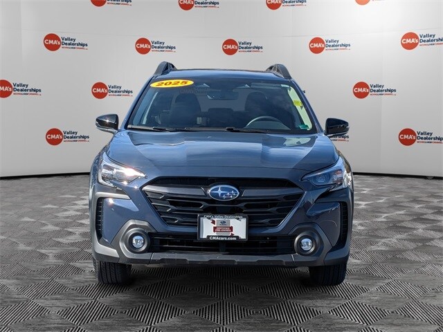 2025 Subaru Outback Premium photo 2