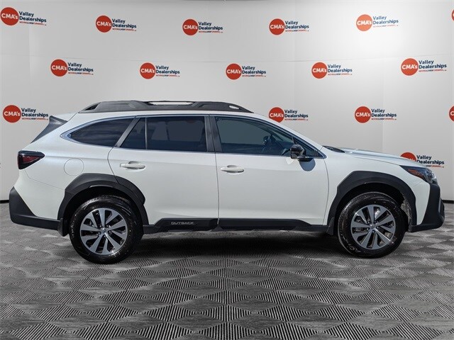2025 Subaru Outback Premium photo 4