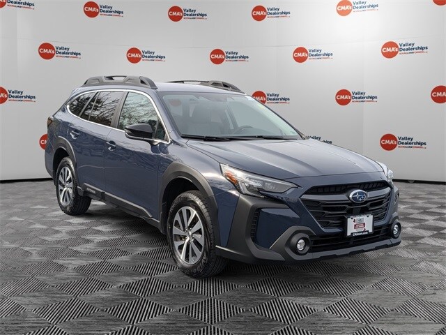 2025 Subaru Outback Premium photo 2