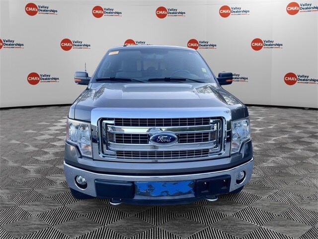 2013 Ford F-150 XLT photo 2
