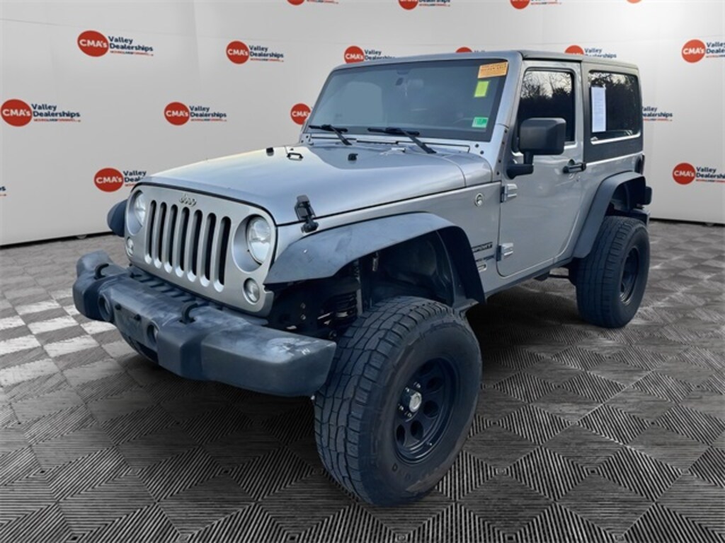 Used 2018 Jeep Wrangler JK Sport 4x4 SUV