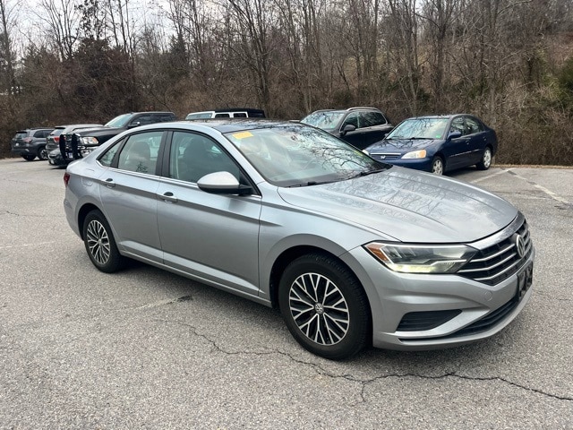 2019 Volkswagen Jetta SE's photo