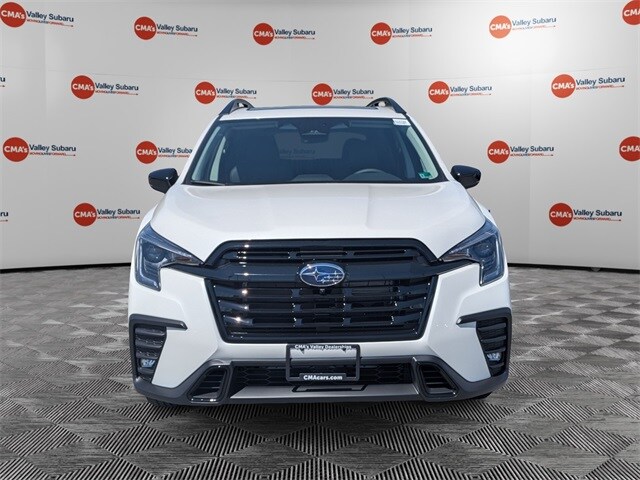 2025 Subaru Ascent Onyx Edition Touring photo 2