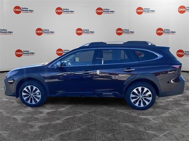 2024 Subaru Outback Touring photo 4