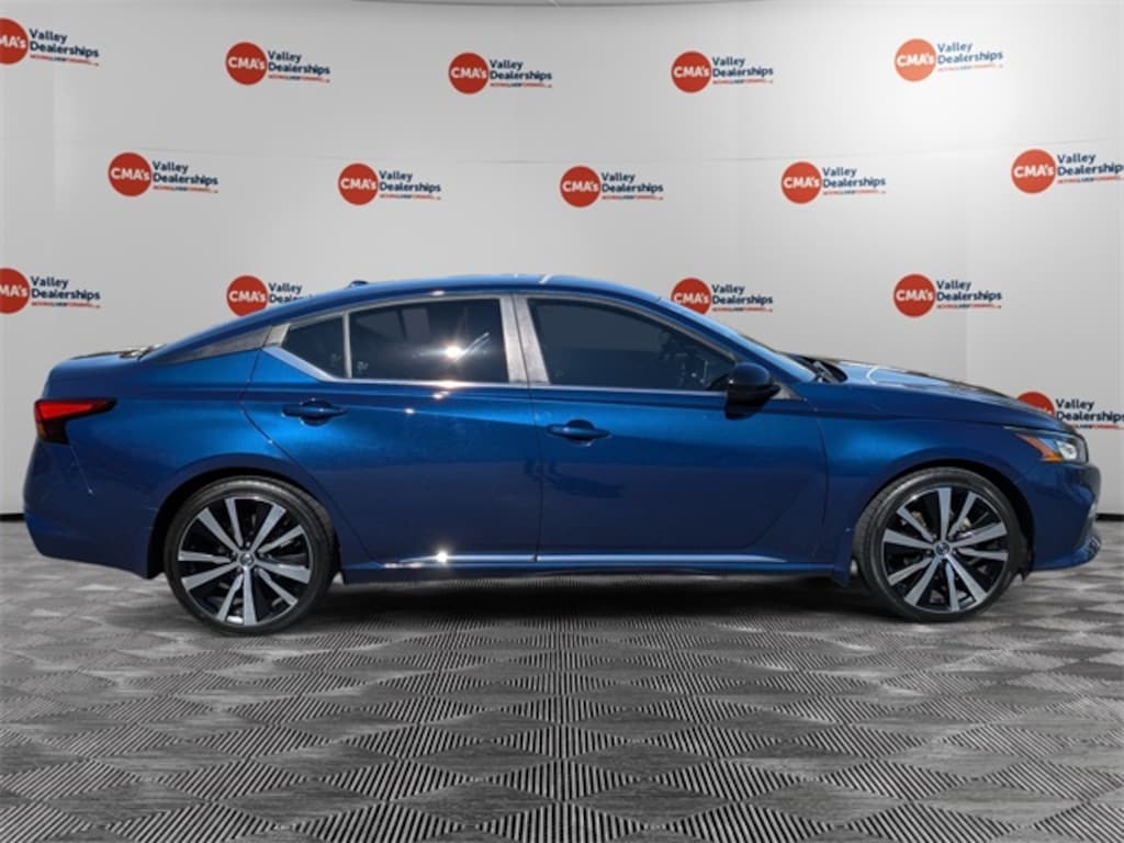Used 2020 Nissan Altima 2.5 SR Sedan