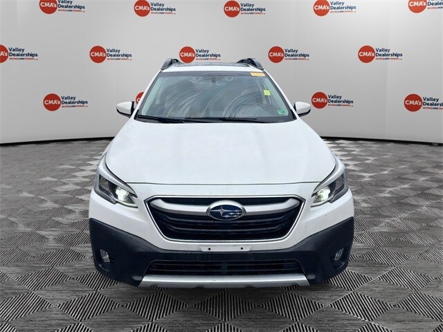 2020 Subaru Outback Limited photo 2