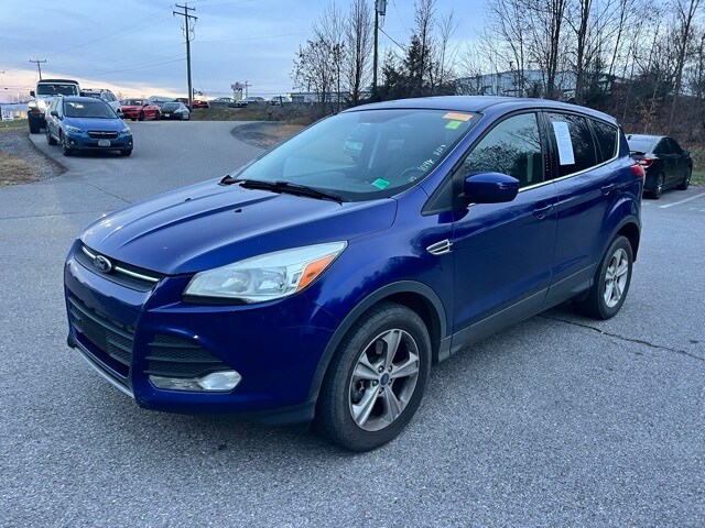 2016 Ford Escape SE photo 2