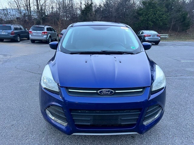 2016 Ford Escape SE photo 2
