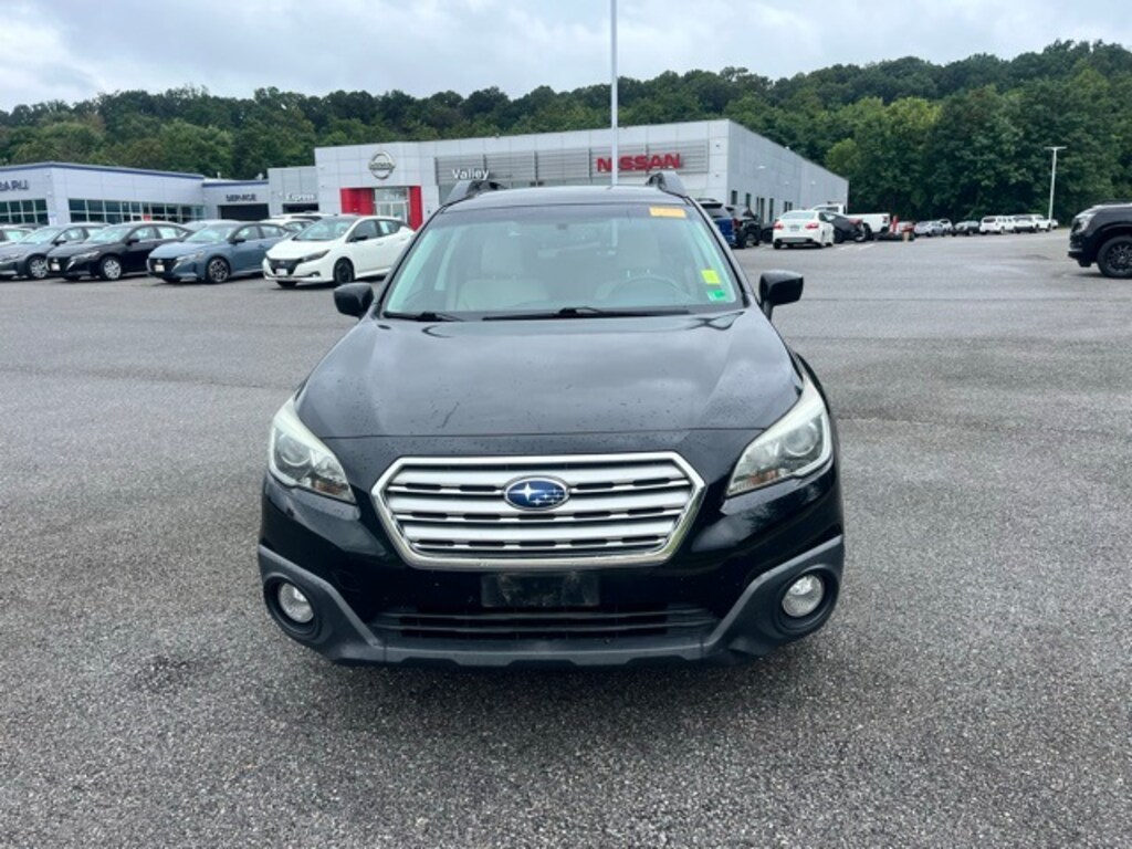 Used 2015 Subaru Outback 2.5i Premium w/ Moonroof/Power Rear Gate SUV