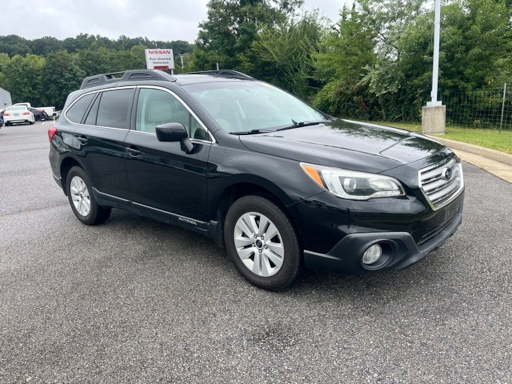 Used 2015 Subaru Outback 2.5i Premium w/ Moonroof/Power Rear Gate SUV