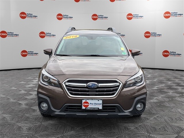 2019 Subaru Outback 3.6R Limited photo 2