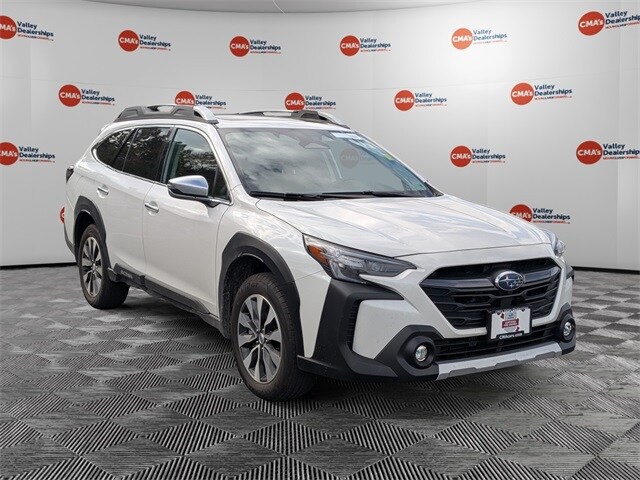 2025 Subaru Outback Touring XT photo 2