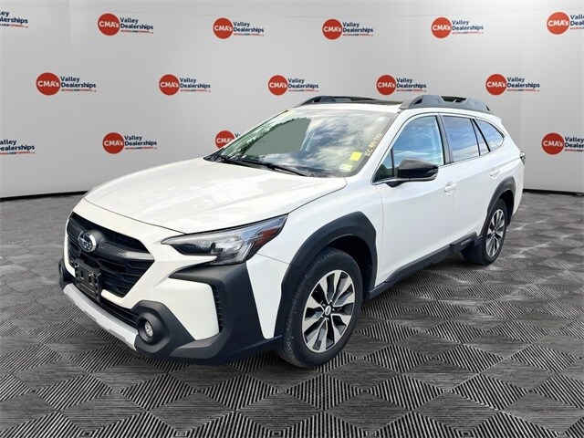 2023 Subaru Outback Limited photo 3
