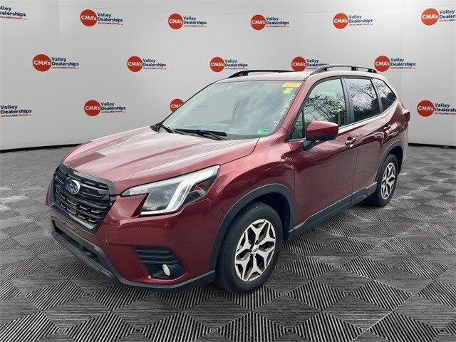 2022 Subaru Forester Premium photo 3