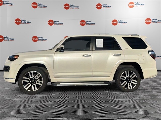 2022 Toyota 4Runner Limited photo 4