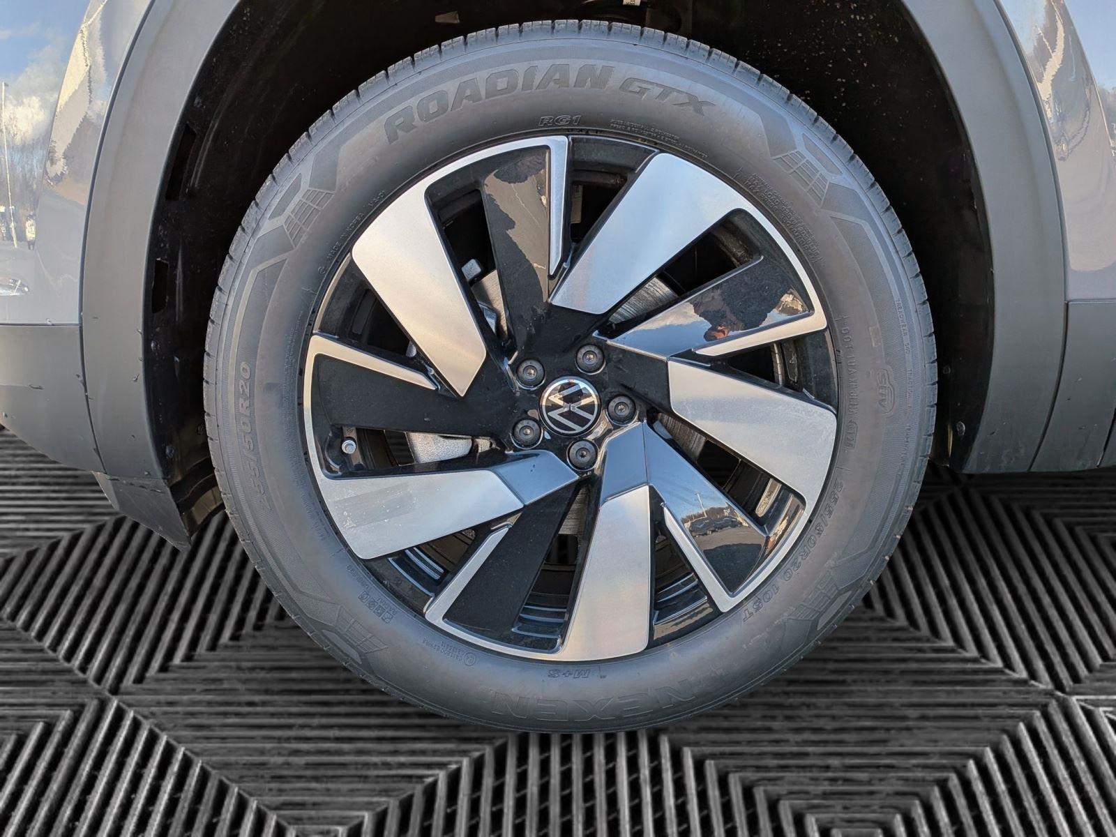 2026 Volkswagen Atlas Cross Sport SEL - Photo 9