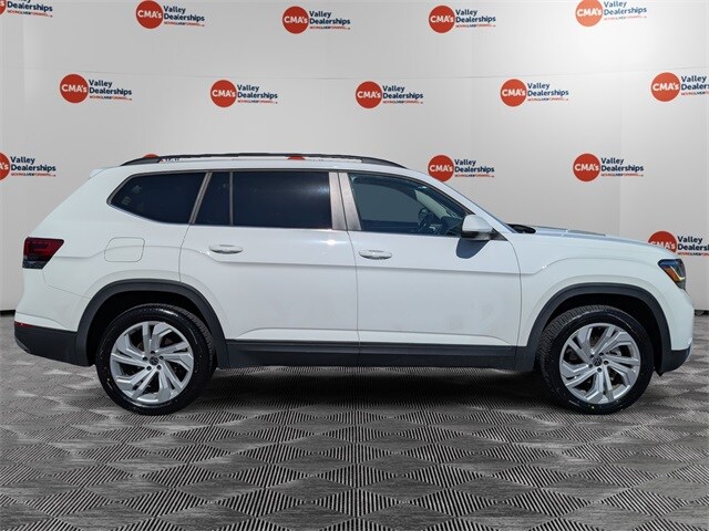 2022 Volkswagen Atlas V6 SE Technology photo 3