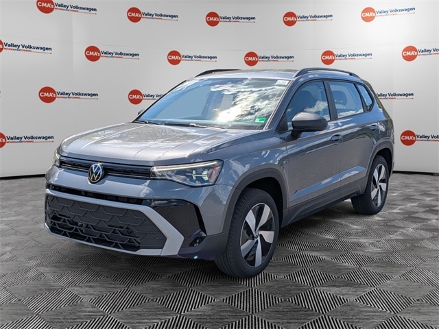 2025 Volkswagen Taos S's photo