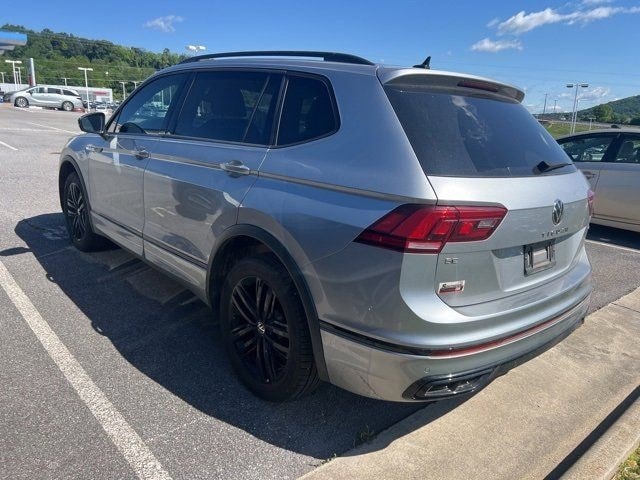 Used 2022 Volkswagen Tiguan SE R-LINE BLACK with VIN 3VV8B7AX8NM087542 for sale in Staunton, VA