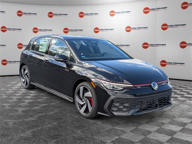 2026 Volkswagen Golf GTI S photo 3