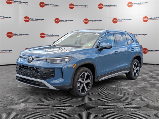 2026 Volkswagen Tiguan SE's photo