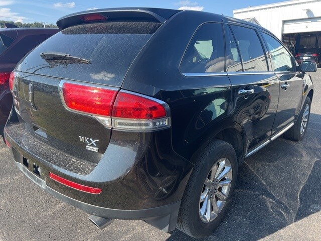 2013 Lincoln MKX Base photo 4