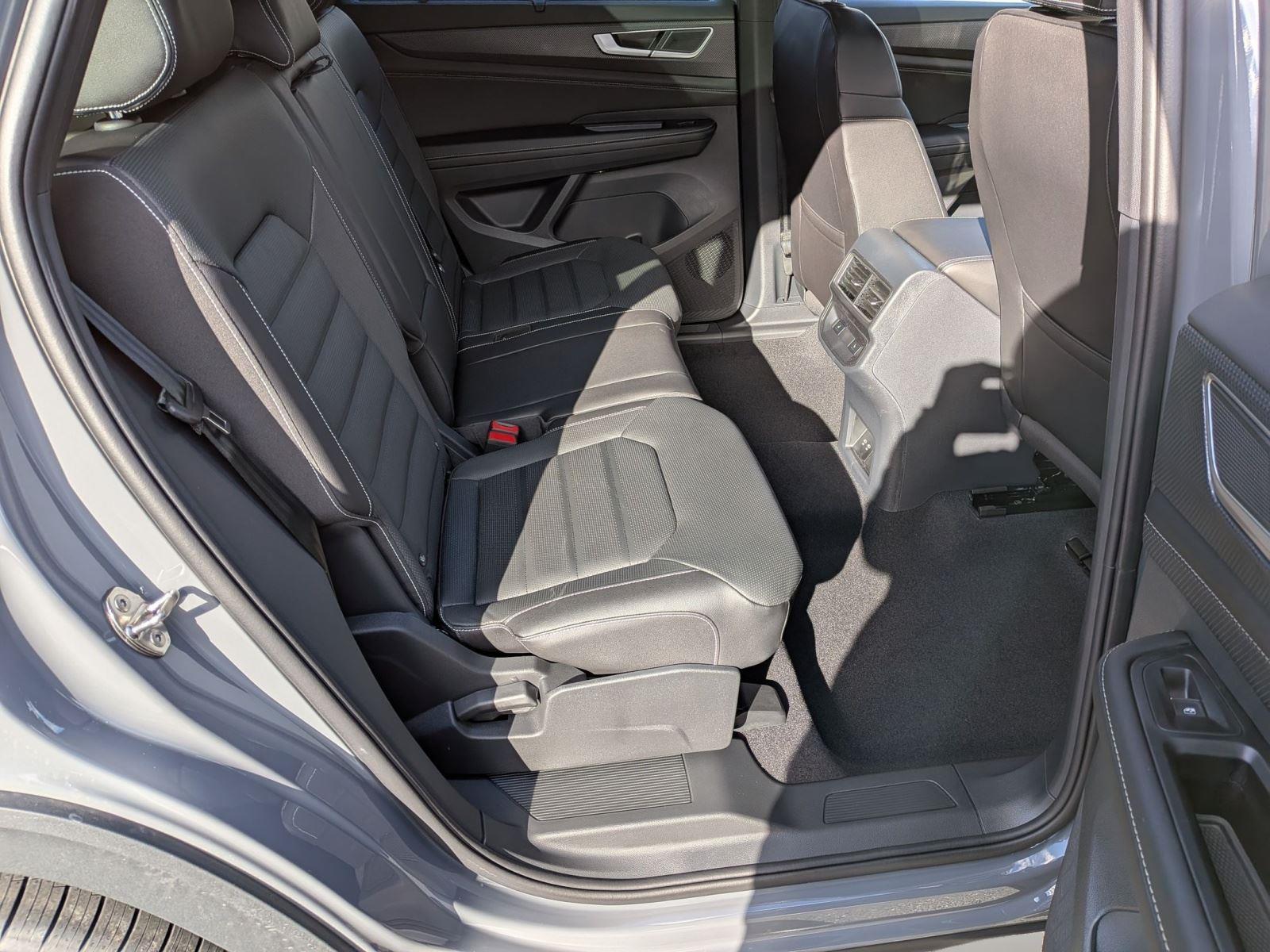 2026 Volkswagen Atlas Cross Sport SEL - Photo 33