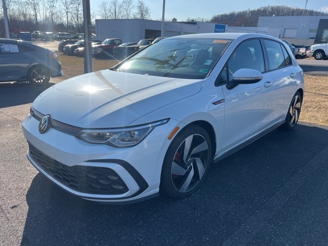 2024 Volkswagen Golf GTI S's photo