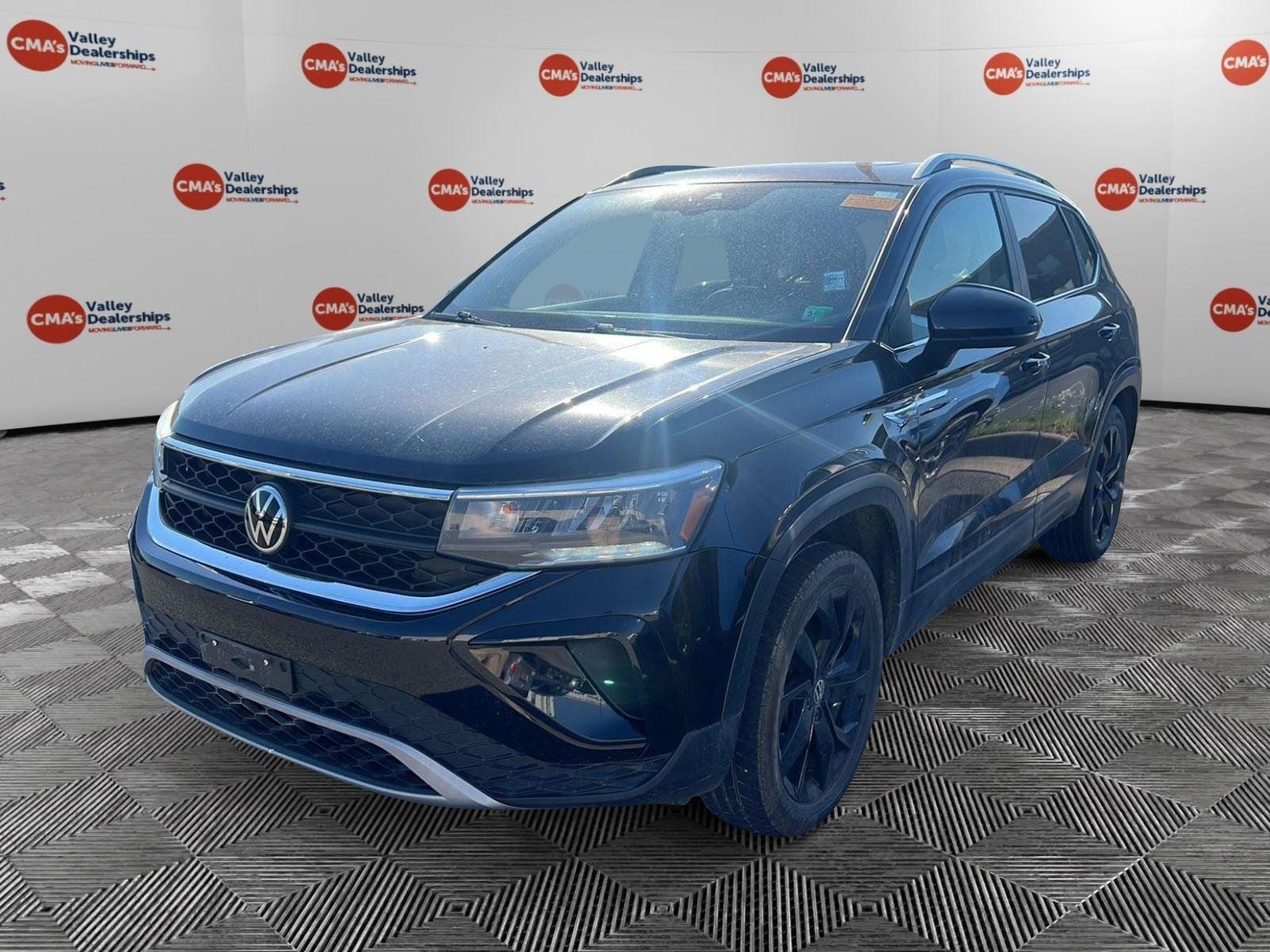 2022 Volkswagen Taos 1.5T SE 4Motion's photo