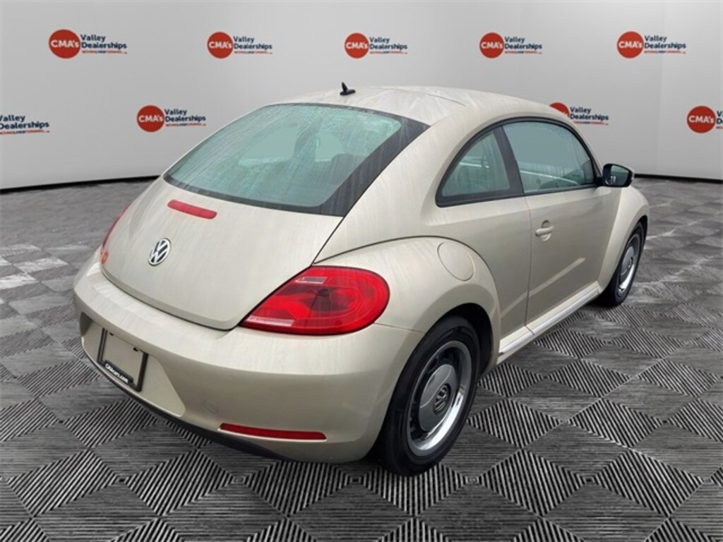 Used 2012 Volkswagen Beetle 2.5L Hatchback