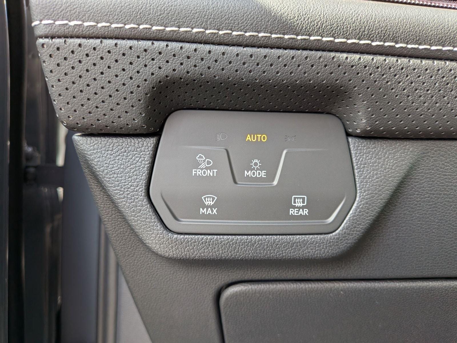 2026 Volkswagen Atlas Cross Sport SEL - Photo 22