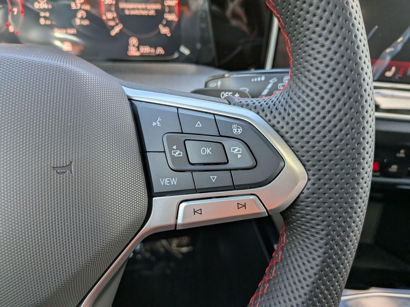 2026 Volkswagen Golf GTI SE - Photo 14