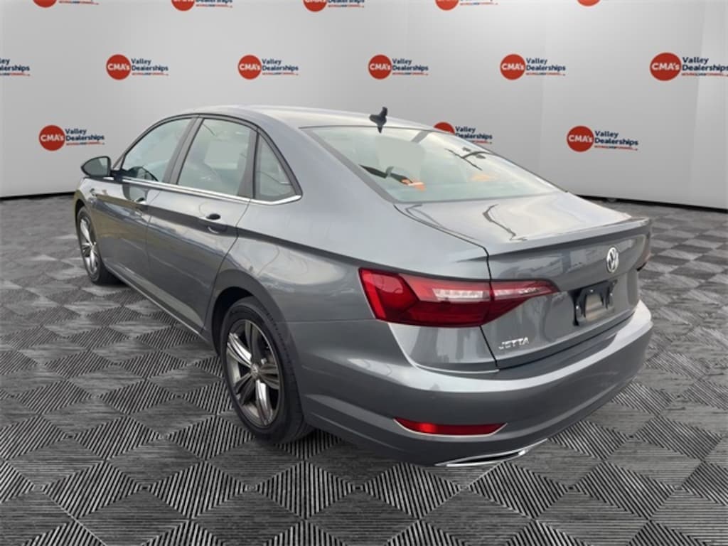 Used 2021 Volkswagen Jetta R-Line Sedan