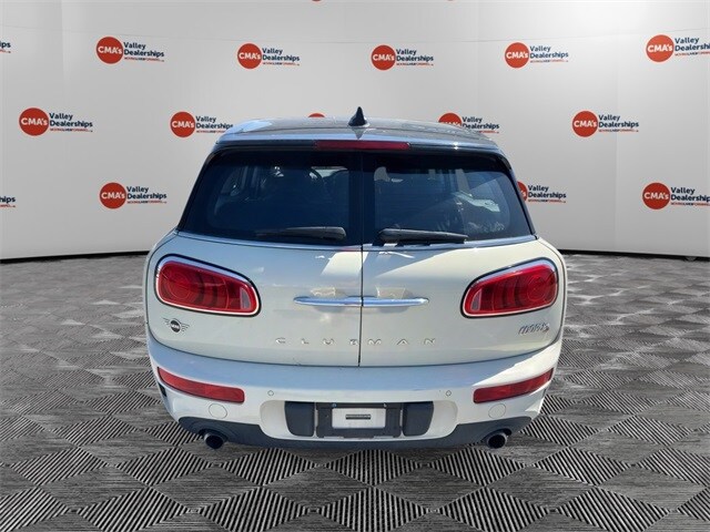 2019 Mini Cooper Base S ALL4 photo 4