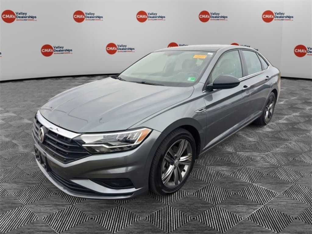 Used 2021 Volkswagen Jetta R-Line Sedan