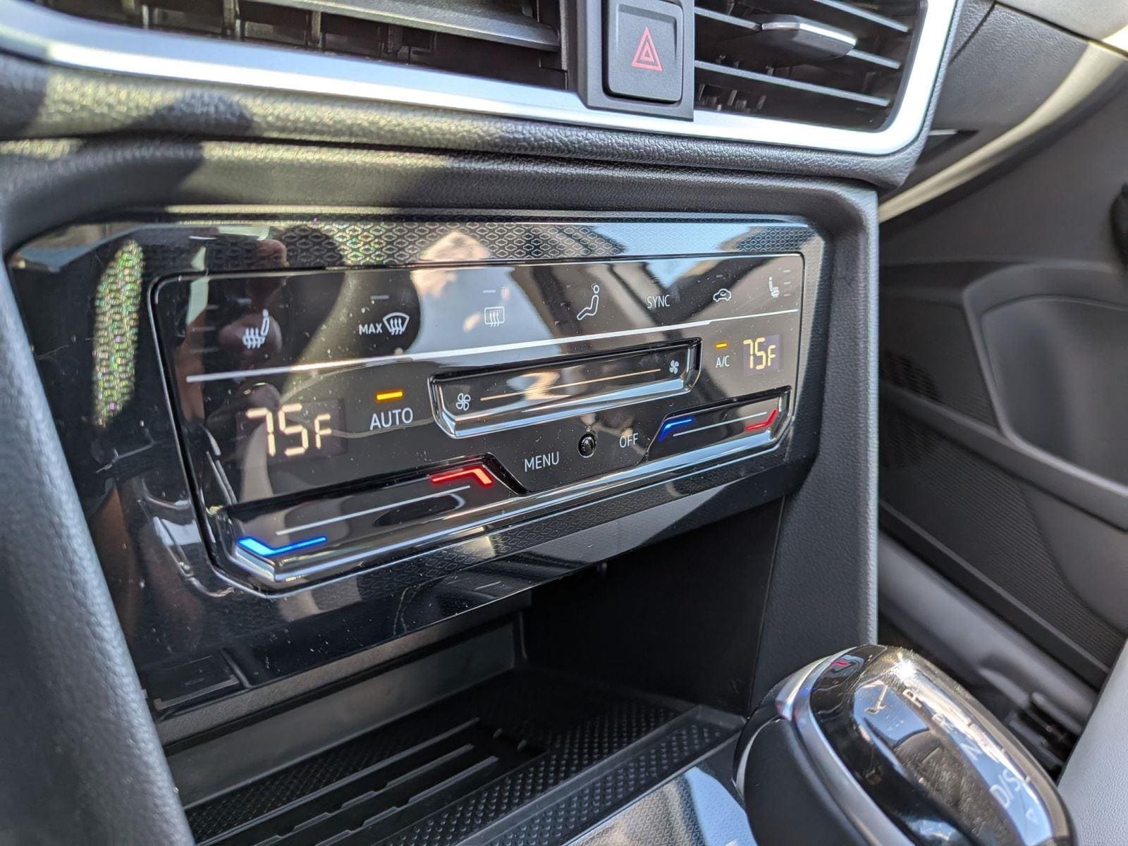 2026 Volkswagen Taos SE - Photo 19
