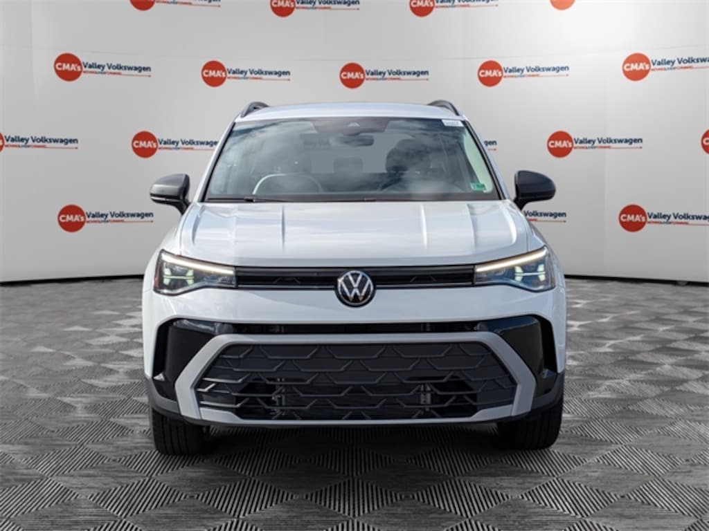 New 2025 Volkswagen Taos 1.5T S SUV