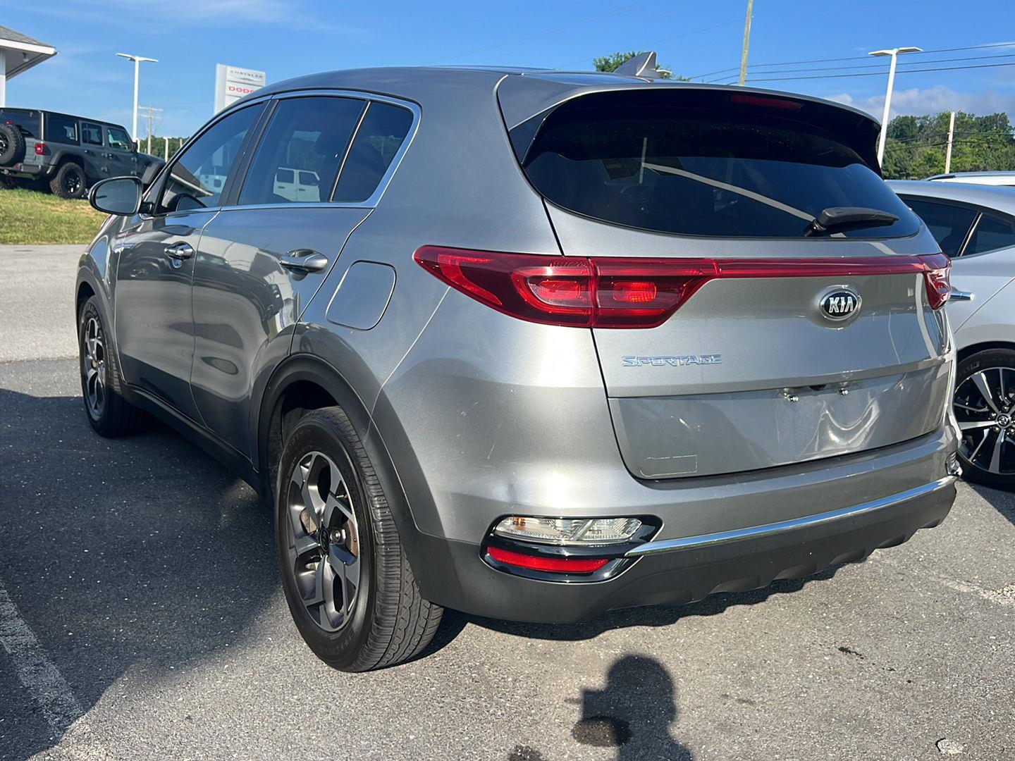 Used 2021 Kia Sportage LX with VIN KNDPM3AC4M7926430 for sale in Staunton, VA