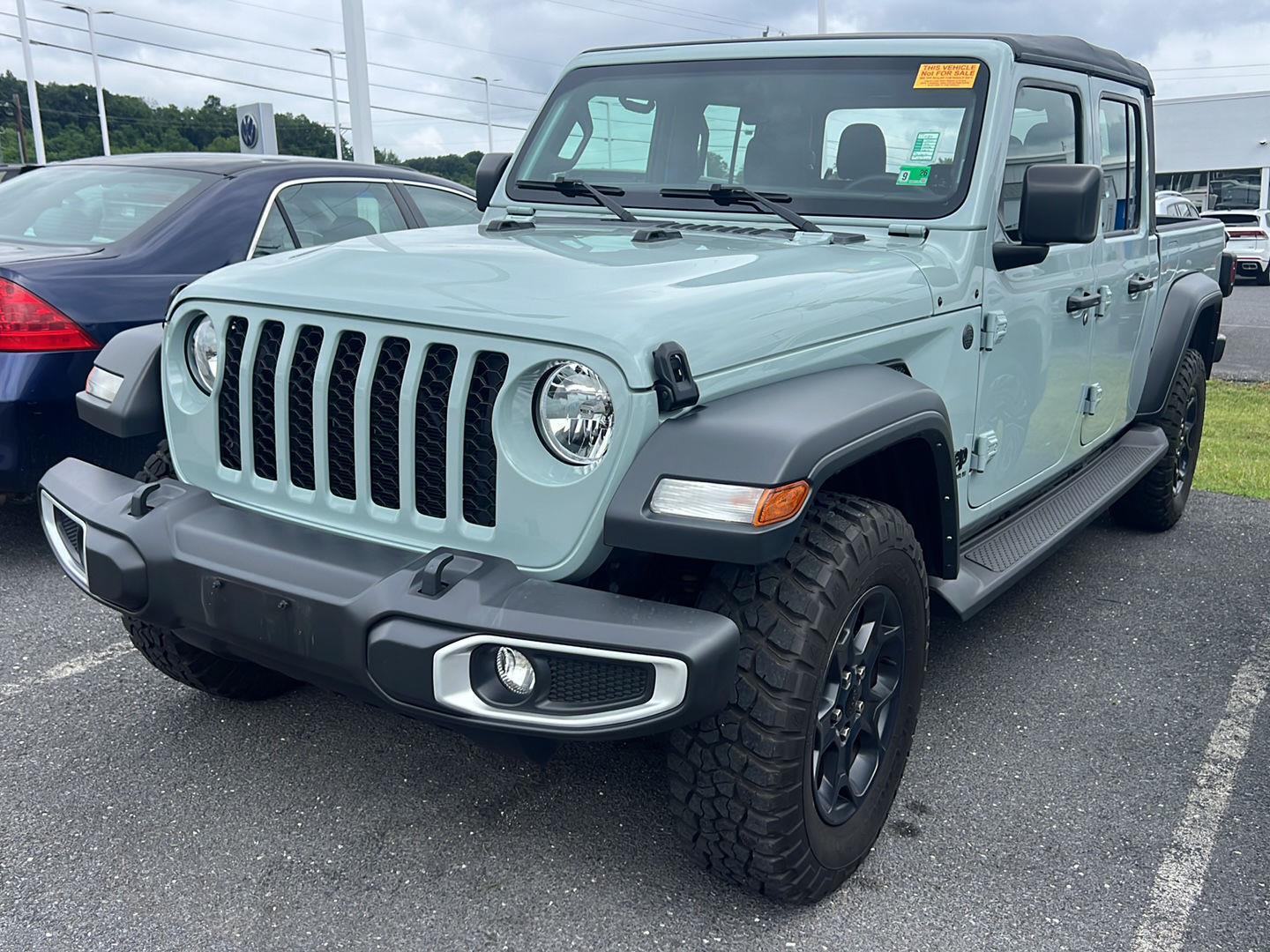 2023 Jeep Gladiator Sport's photo