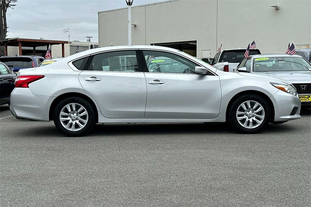 Used 2017 Nissan Altima S with VIN 1N4AL3AP3HC478129 for sale in Seaside, CA