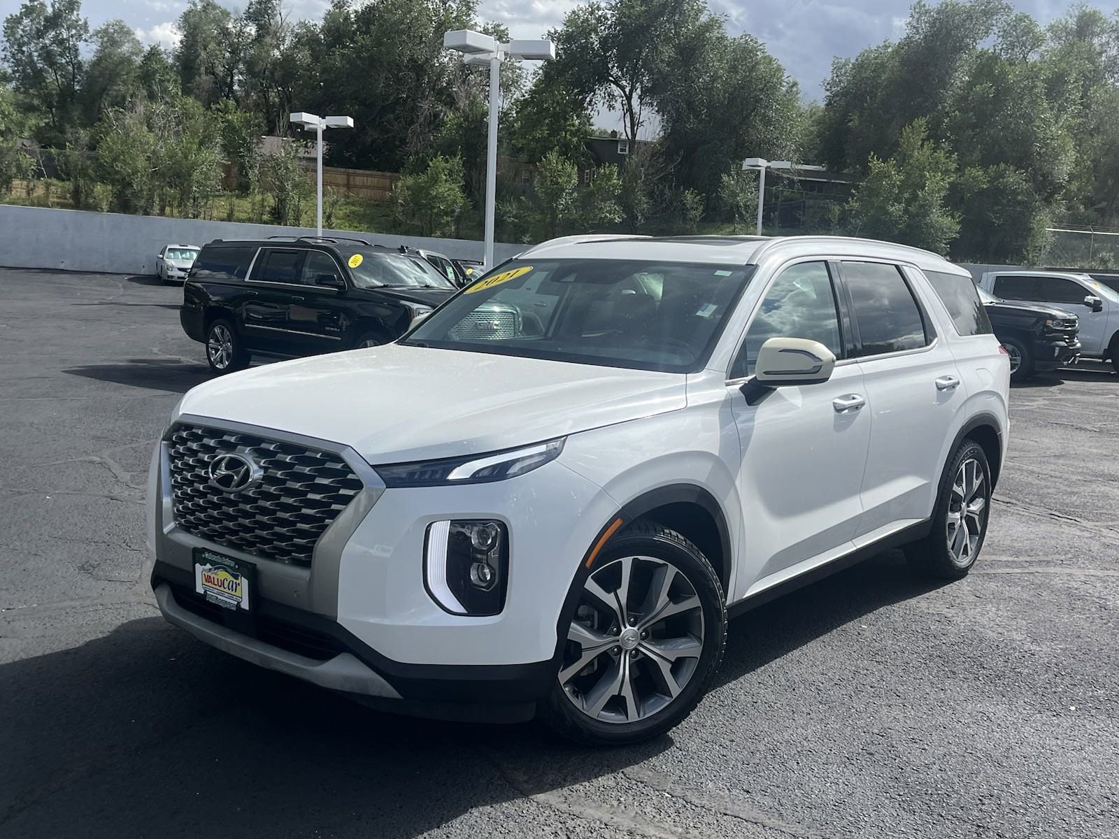 Used 2021 Hyundai Palisade SEL with VIN KM8R3DHE2MU298096 for sale in Colorado Springs, CO